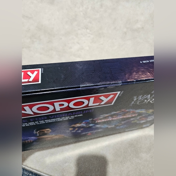 Black Panther Monopoly Wakanda for ever New - Picture 4 of 6